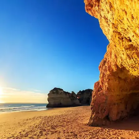 Beautiful Beach Praia Da Rocha Апартаменты *